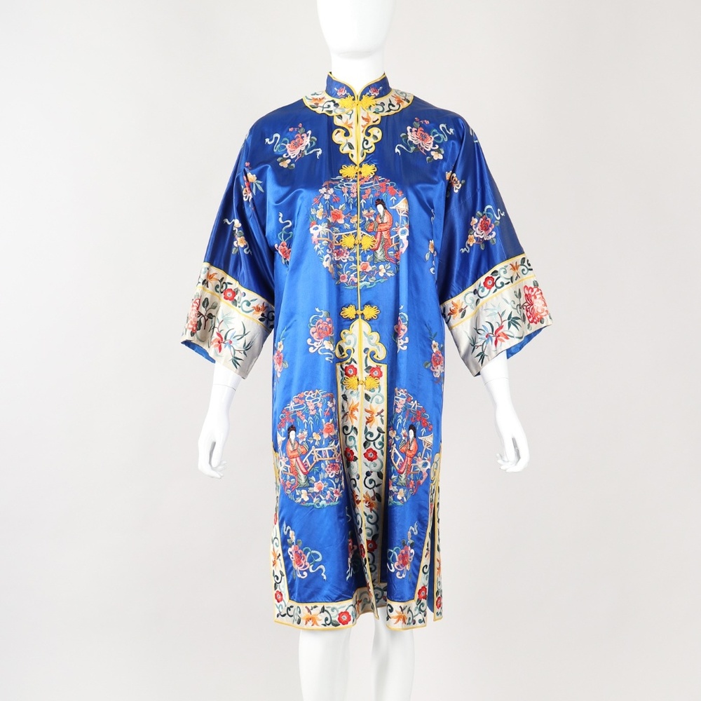 Vintage ESME Chinese Silk Embroidered Robe Sz M
